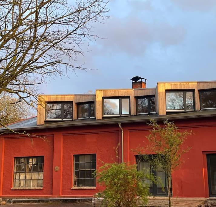 Kleine Backsteinloft Apartment Templin Bagian luar foto
